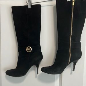 Michael Kors Black Suede, zip side boots. Size 81/2 M